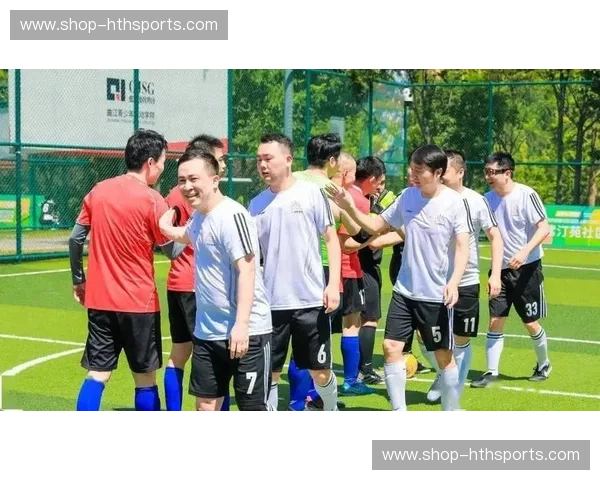 燃情绿茵，巅峰对决：恒大vs建业直播，一场不容错过的足球盛宴！