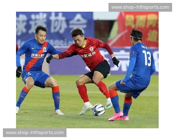 跌宕起伏，绿茵逐梦：长春亚泰与贵州队的荣耀与泪水